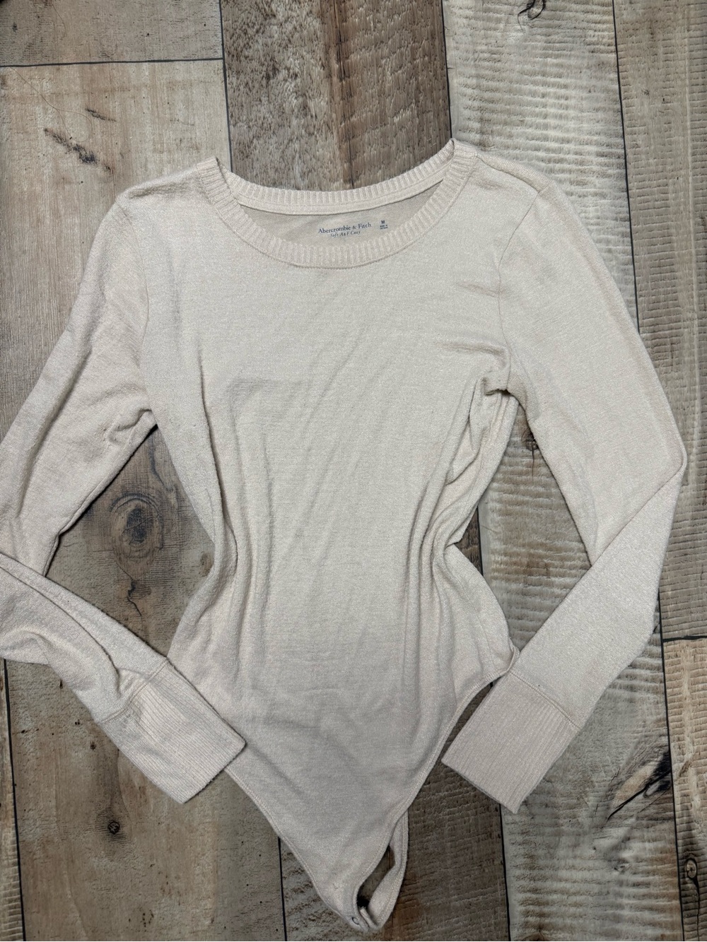 Abercrombie & Fitch Light Cream Ribbed Long-Sleeve Bodysuit